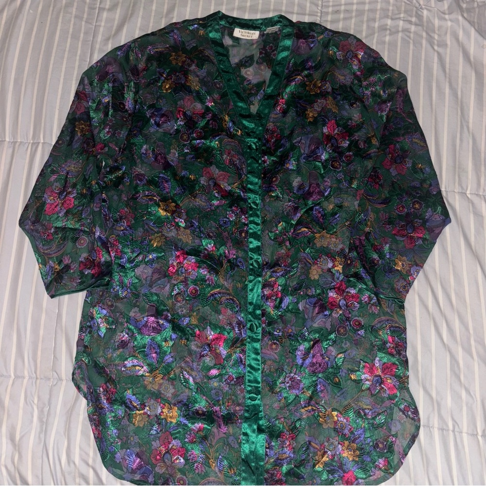 Victoria’s Secret Gold Label Green Floral Sheer Night Shirt, Medium Large